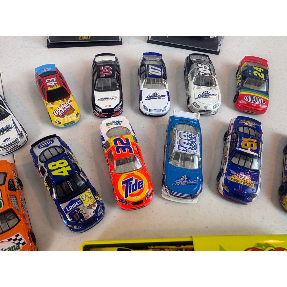 NASCAR Diecast 1:64 Scale Lot 14pc Dale Earnhardt Jr Jimmie Johnson Tide Various - Picture 7 of 13